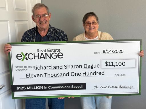 Sharon and Richard - 2068 Carter Rd, Dubuque, IA