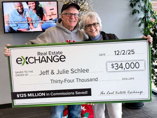 Julie & Jeff - 4114 Sunshine St SW, Cedar Rapids, IA