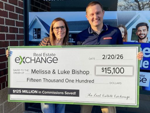 Luke & Melissa - 1608 Taft Dr SW, Cedar Rapids, IA