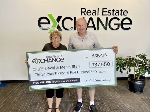 David & Melva - 533 Eastview Ave, Marion, IA