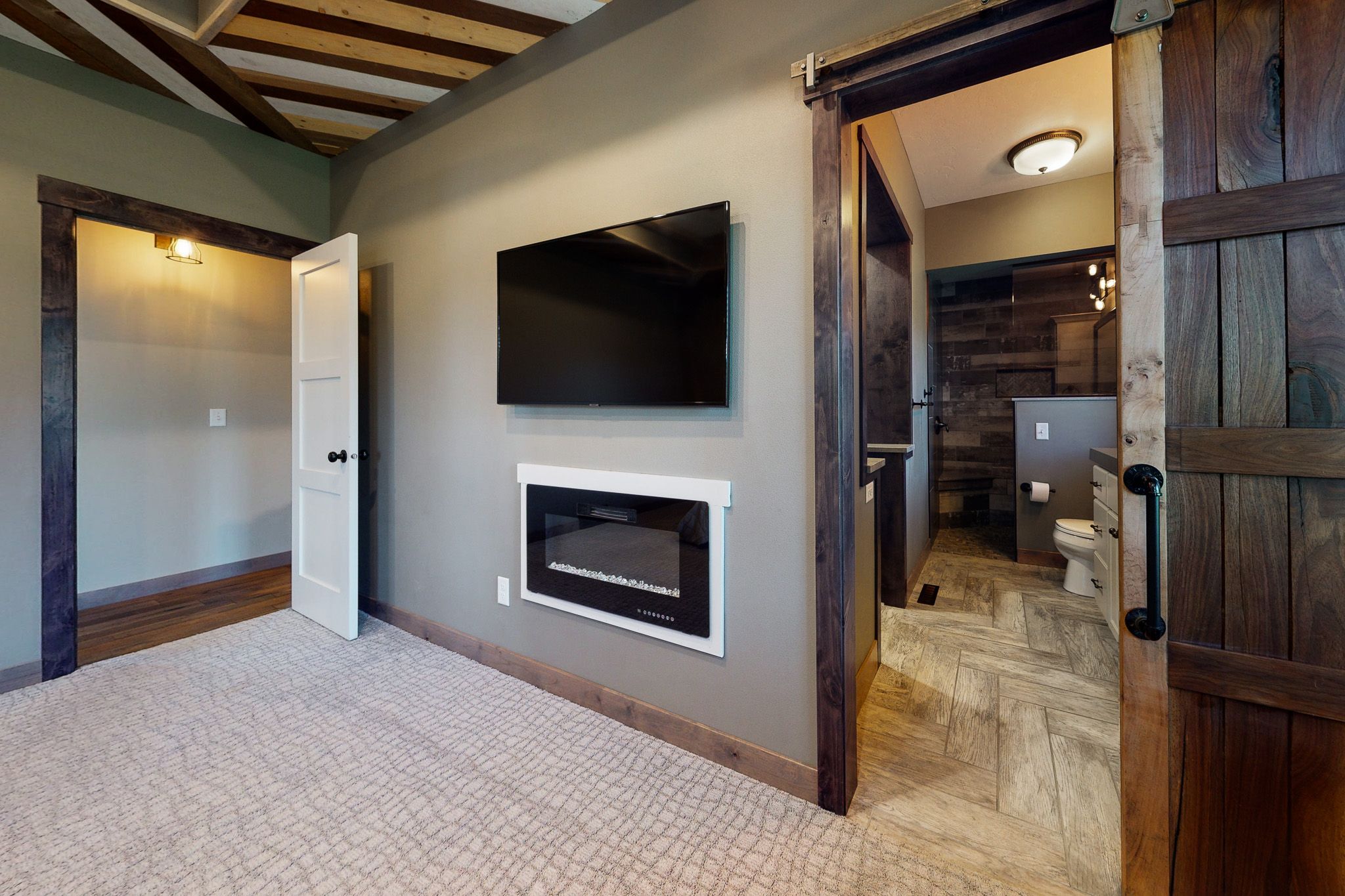 6605 East 33rd Street, Sioux Falls, SD, Image 9