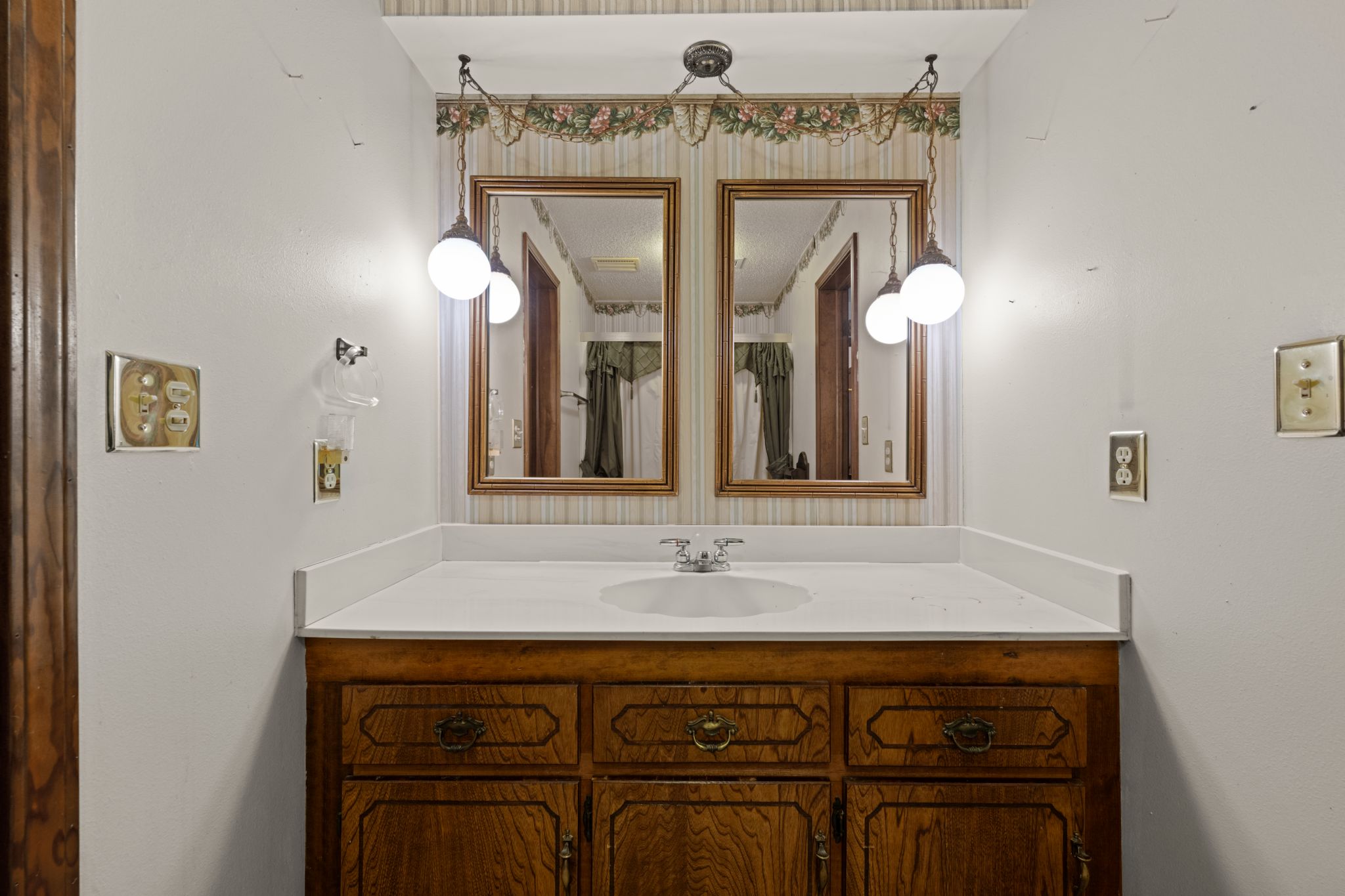 636 E Lea Terrace, Mustang, OK, Image 29