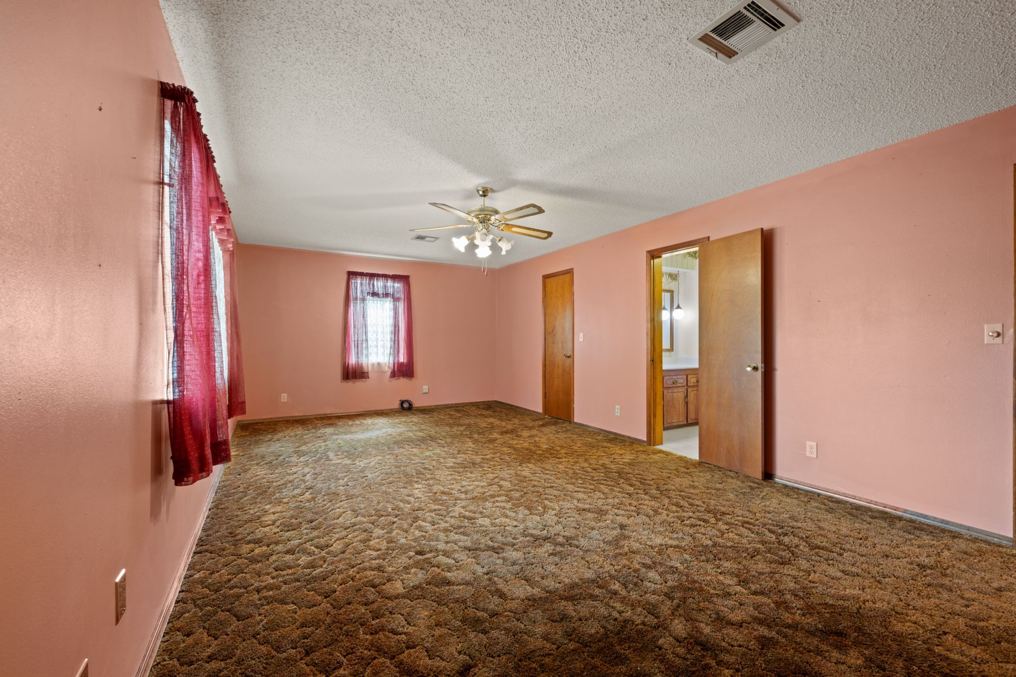 636 E Lea Terrace, Mustang, OK, Image 32