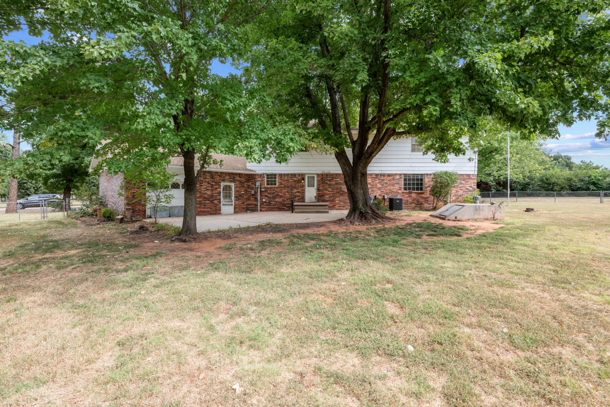 636 E Lea Terrace, Mustang, OK, Image 44