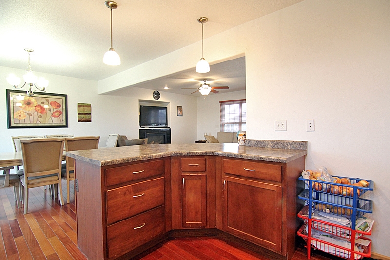 230 Lily Pond Road, North Liberty, IA, Image 10