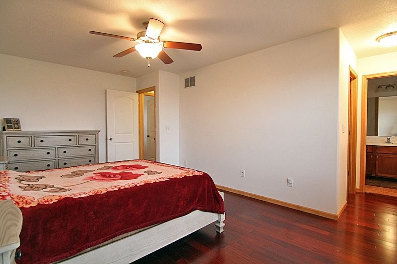 230 Lily Pond Road, North Liberty, IA, Image 15