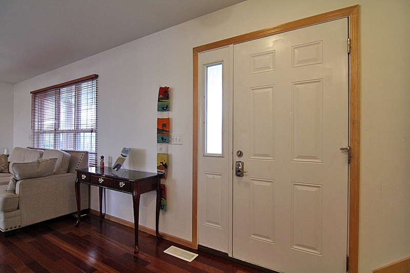 230 Lily Pond Road, North Liberty, IA, Image 2