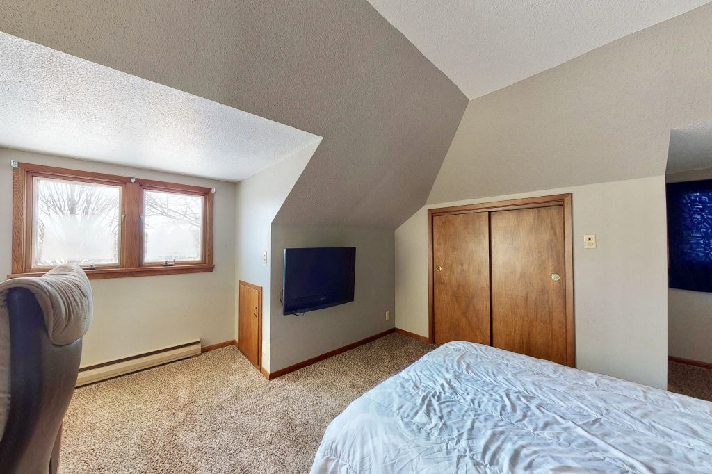 502 East Marion Street, Monroe, IA, Image 22