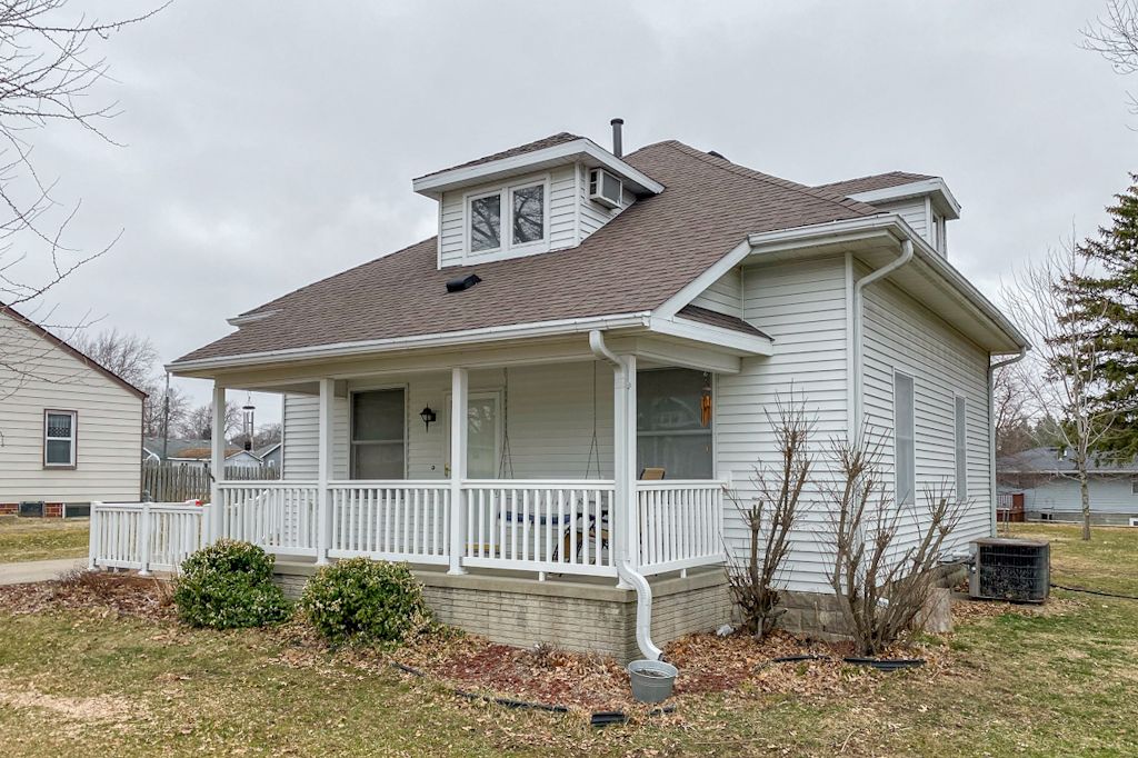 502 East Marion Street, Monroe, IA, Image 1