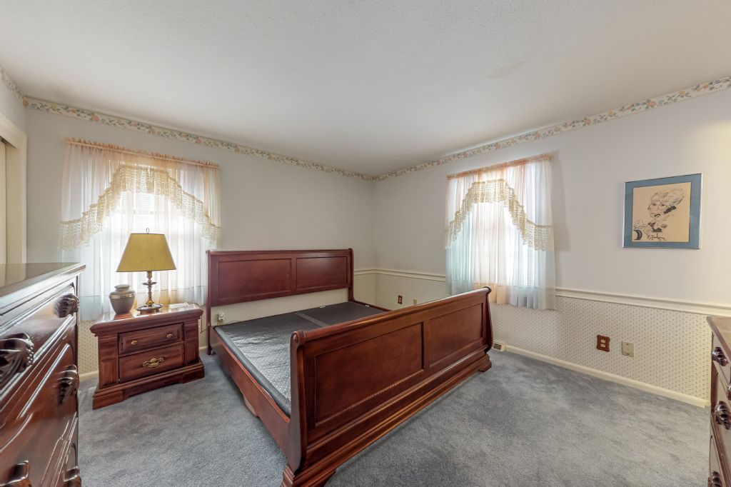 2103 Woodland Ave, West Des Moines, IA, Image 12