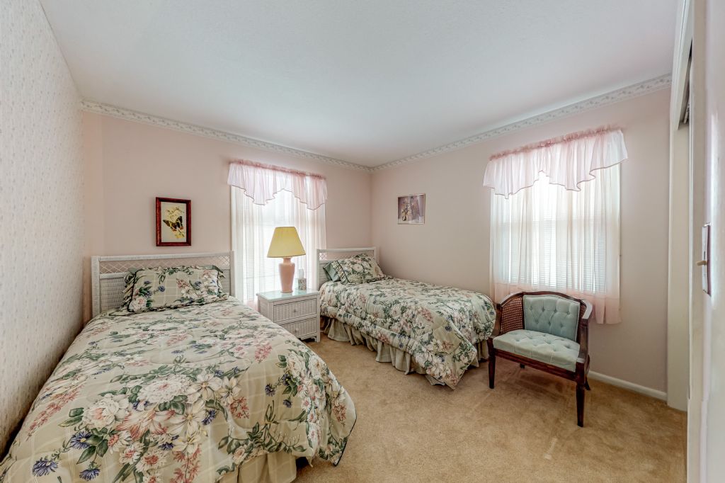 2103 Woodland Ave, West Des Moines, IA, Image 15
