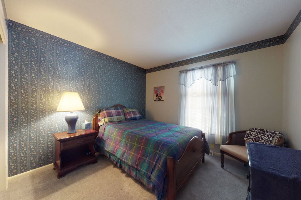 2103 Woodland Ave, West Des Moines, IA, Image 16