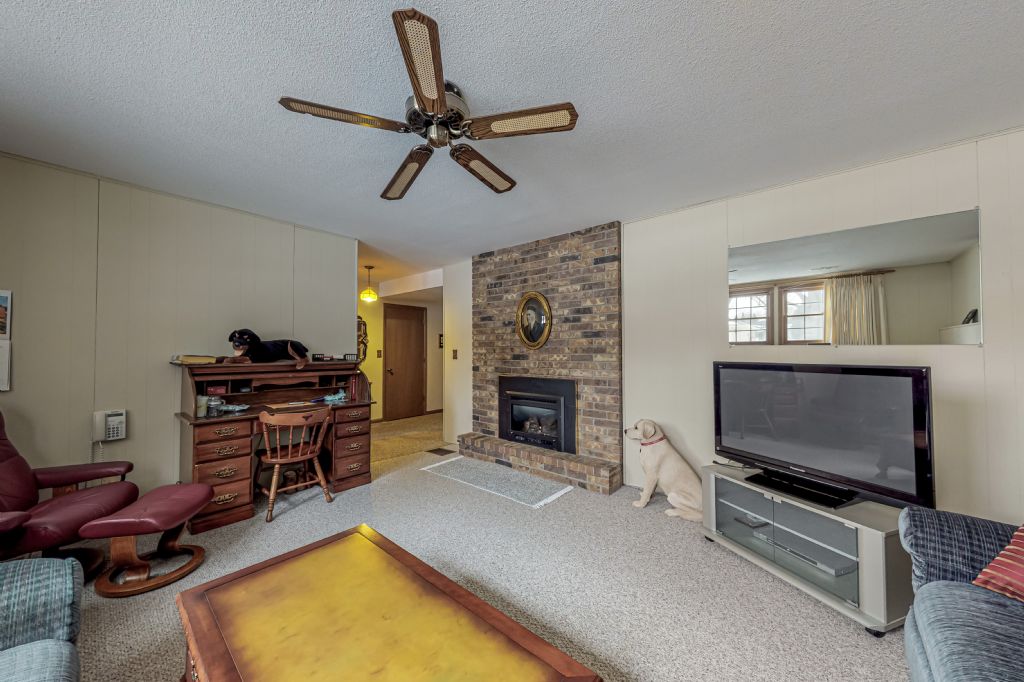 2103 Woodland Ave, West Des Moines, IA, Image 20