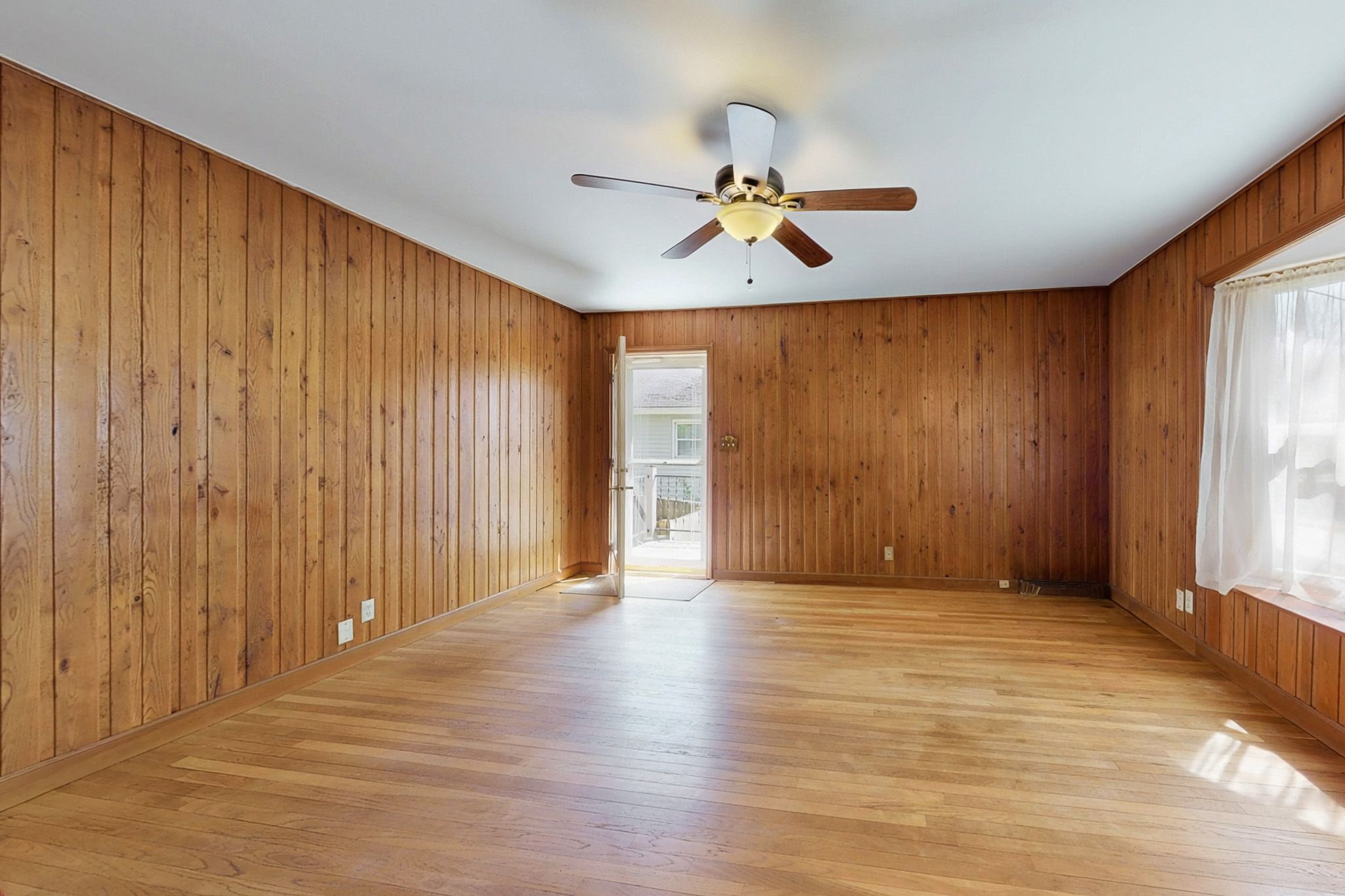 506 Park Ct.,&nbsp;Fox River Grove,&nbsp;IL,&nbsp;Image&nbsp;2