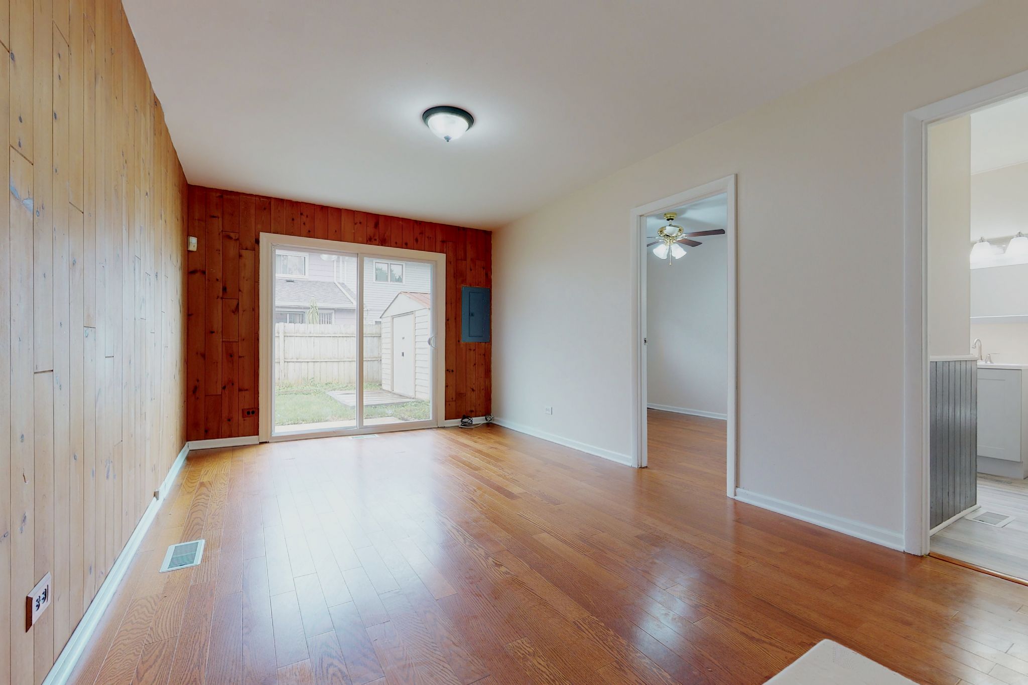 291 W. Berkley Ln., Hoffman Estates, IL, Image 9