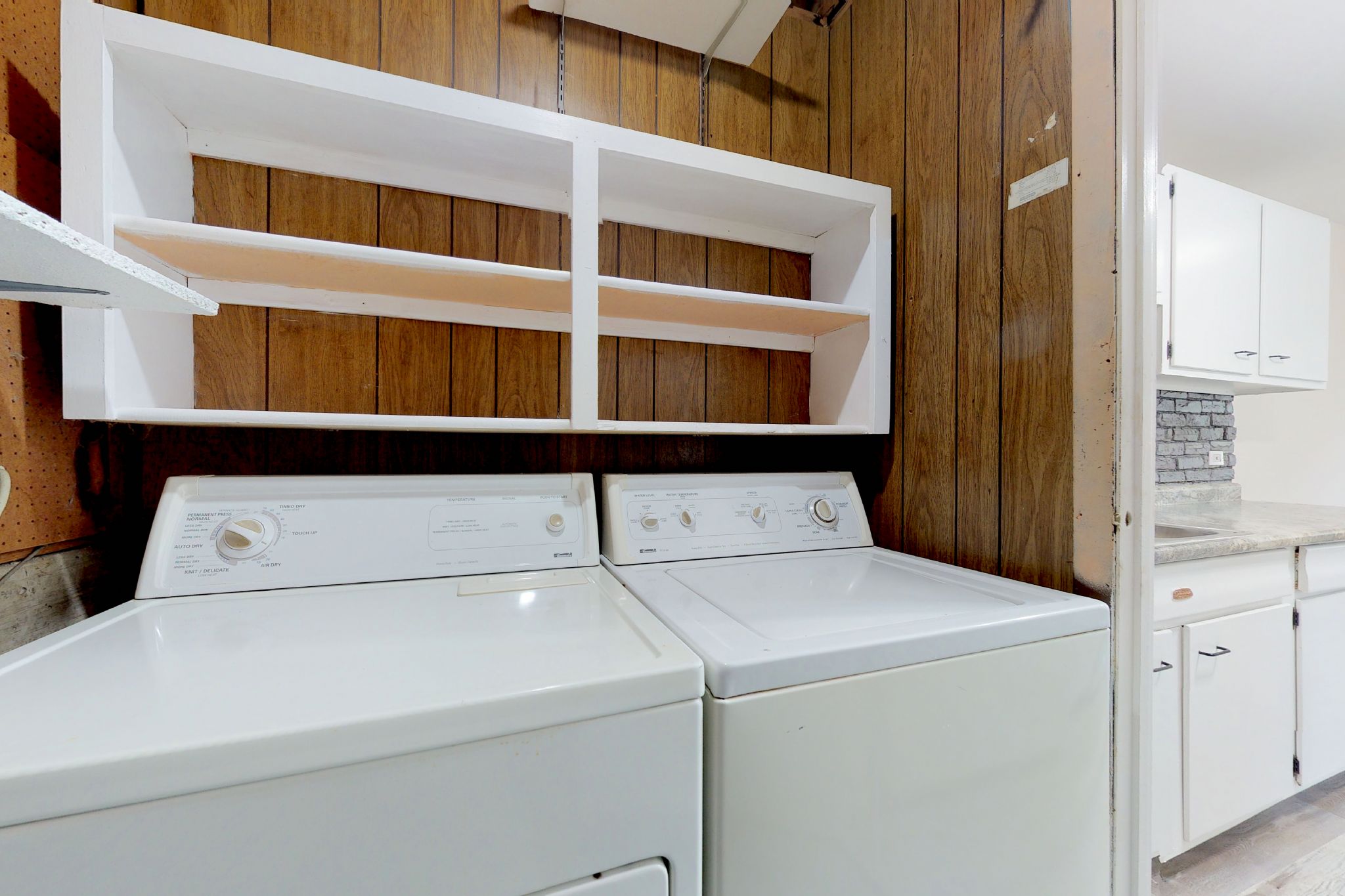 291 W. Berkley Ln., Hoffman Estates, IL, Image 8