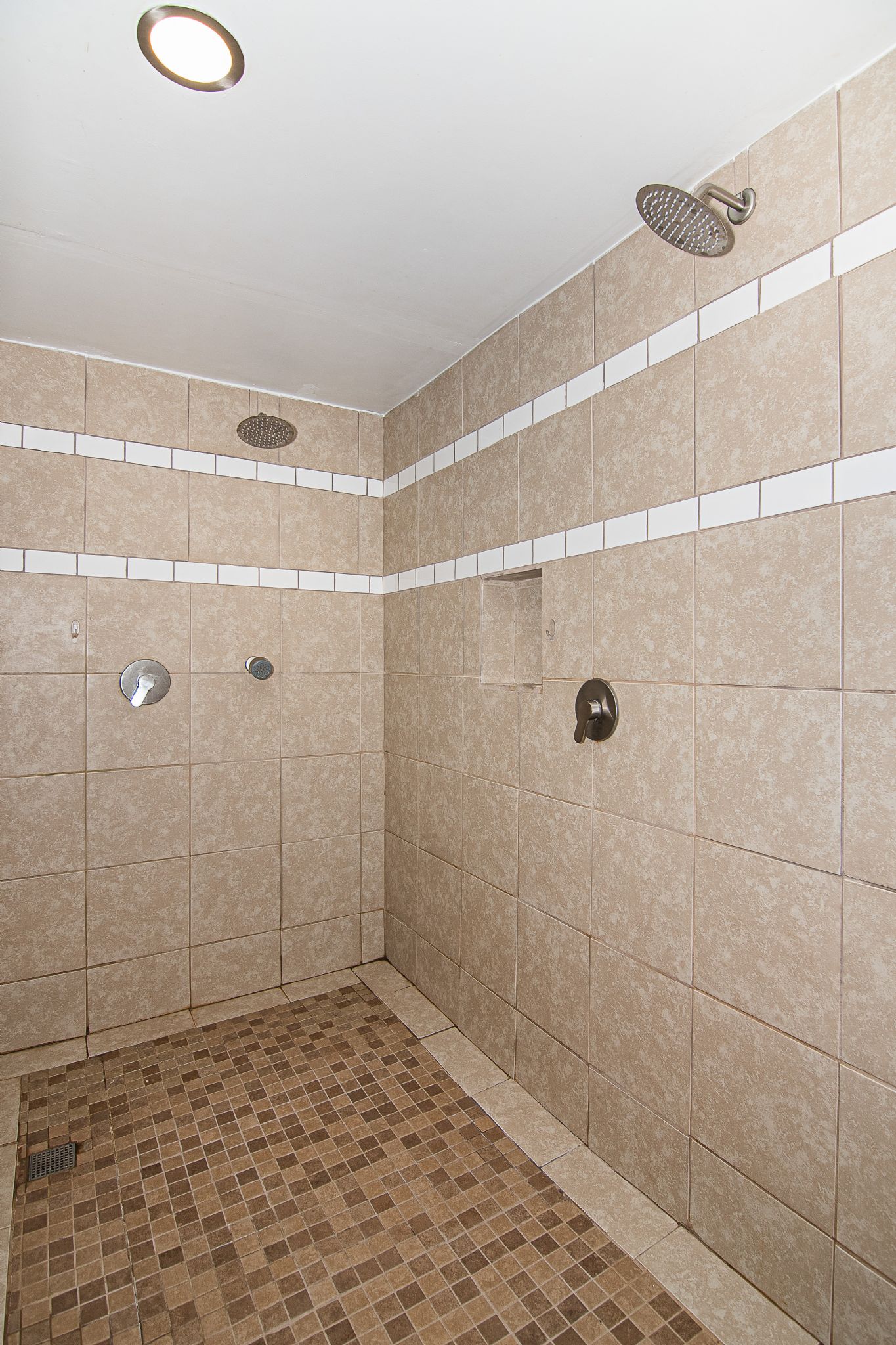 190 Bradley St, Dubuque, IA, Image 17