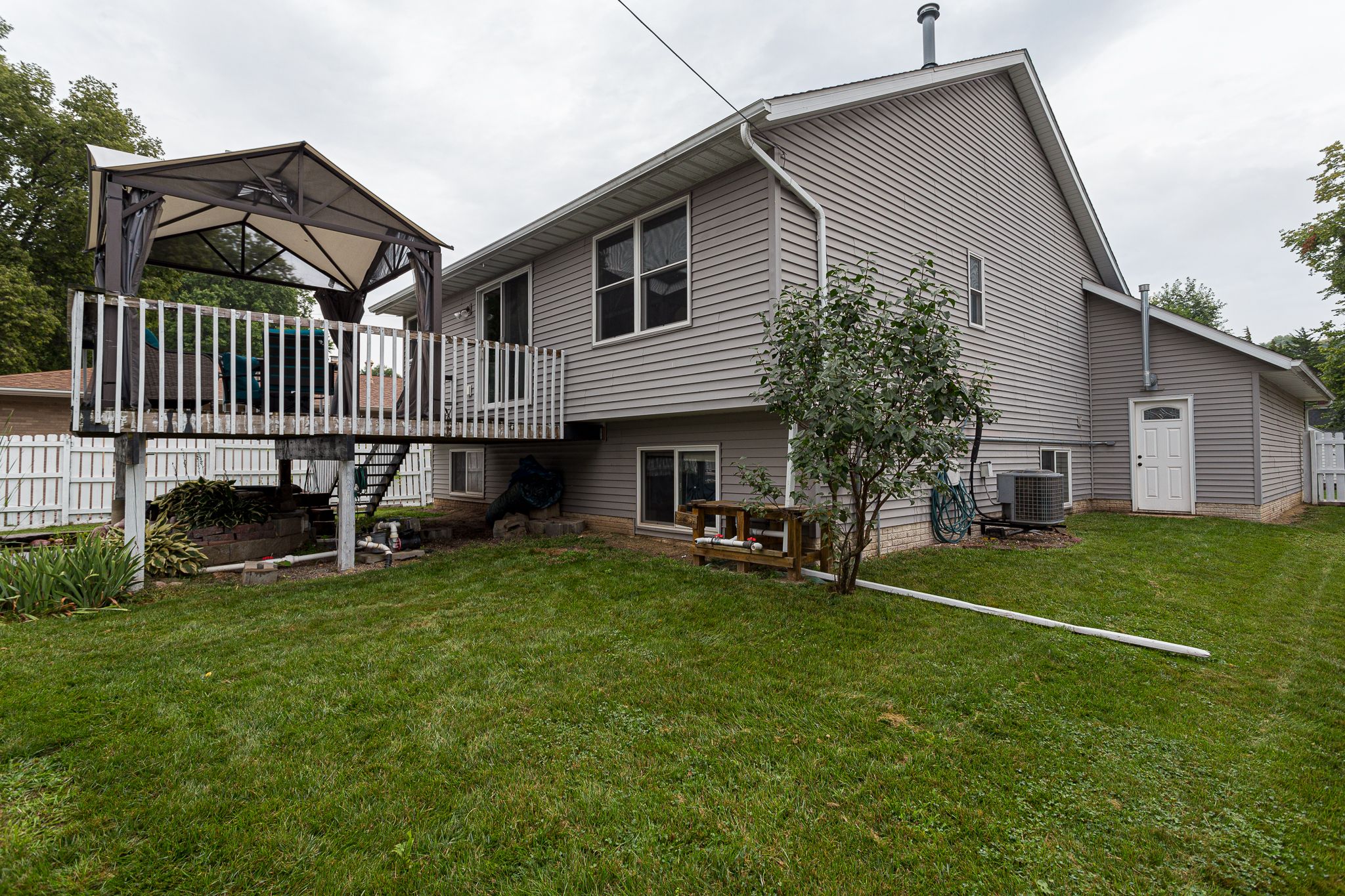 525 3rd Ave, Hampton, IL, Image 25