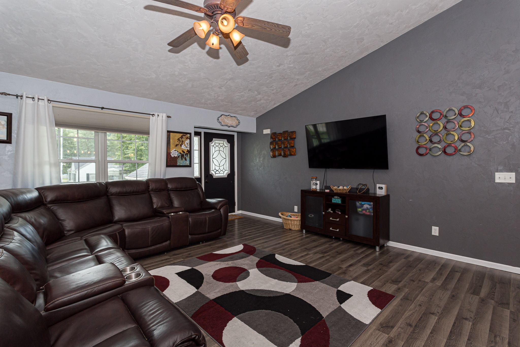 525 3rd Ave, Hampton, IL, Image 1