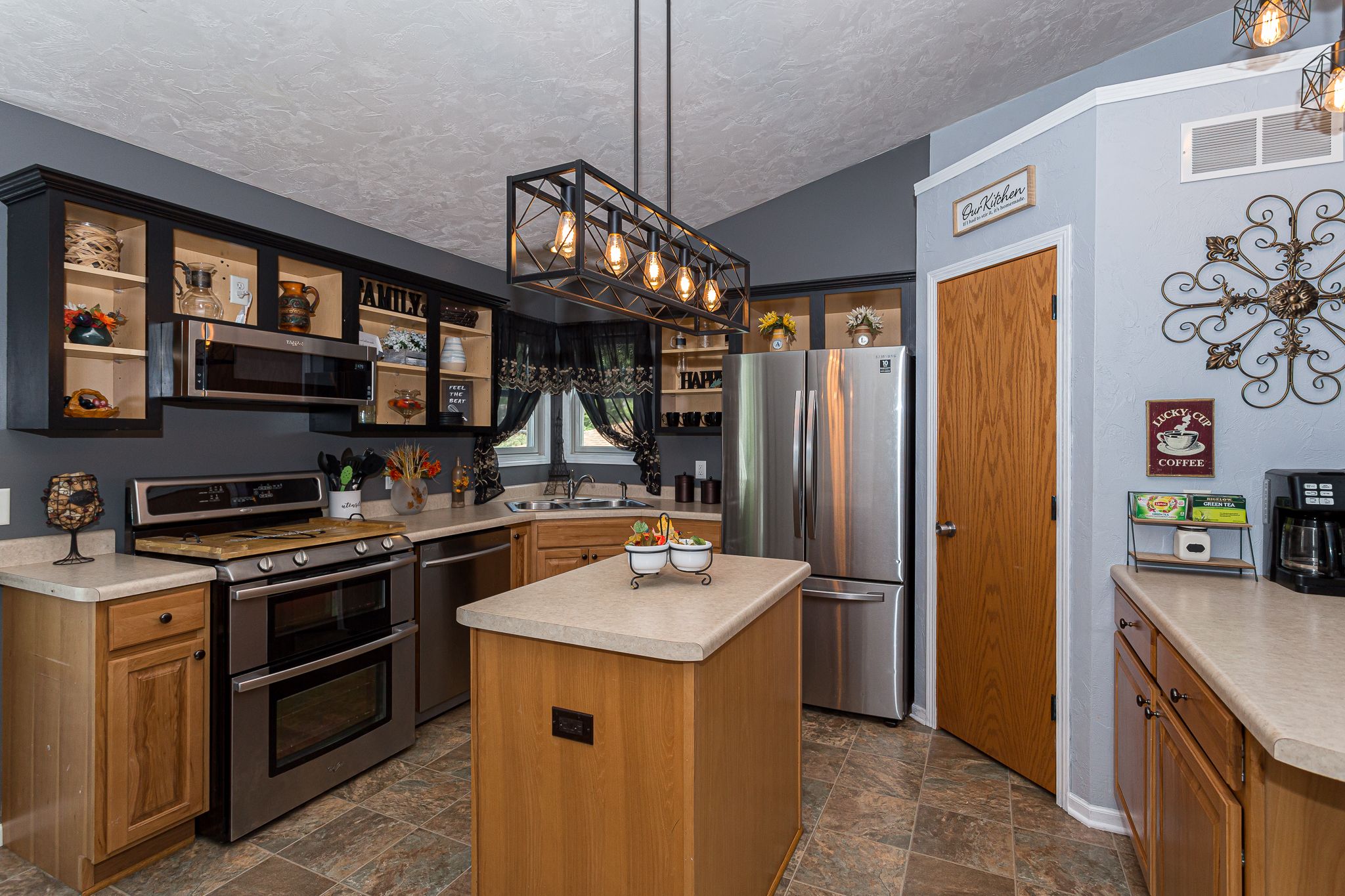 525 3rd Ave, Hampton, IL, Image 4