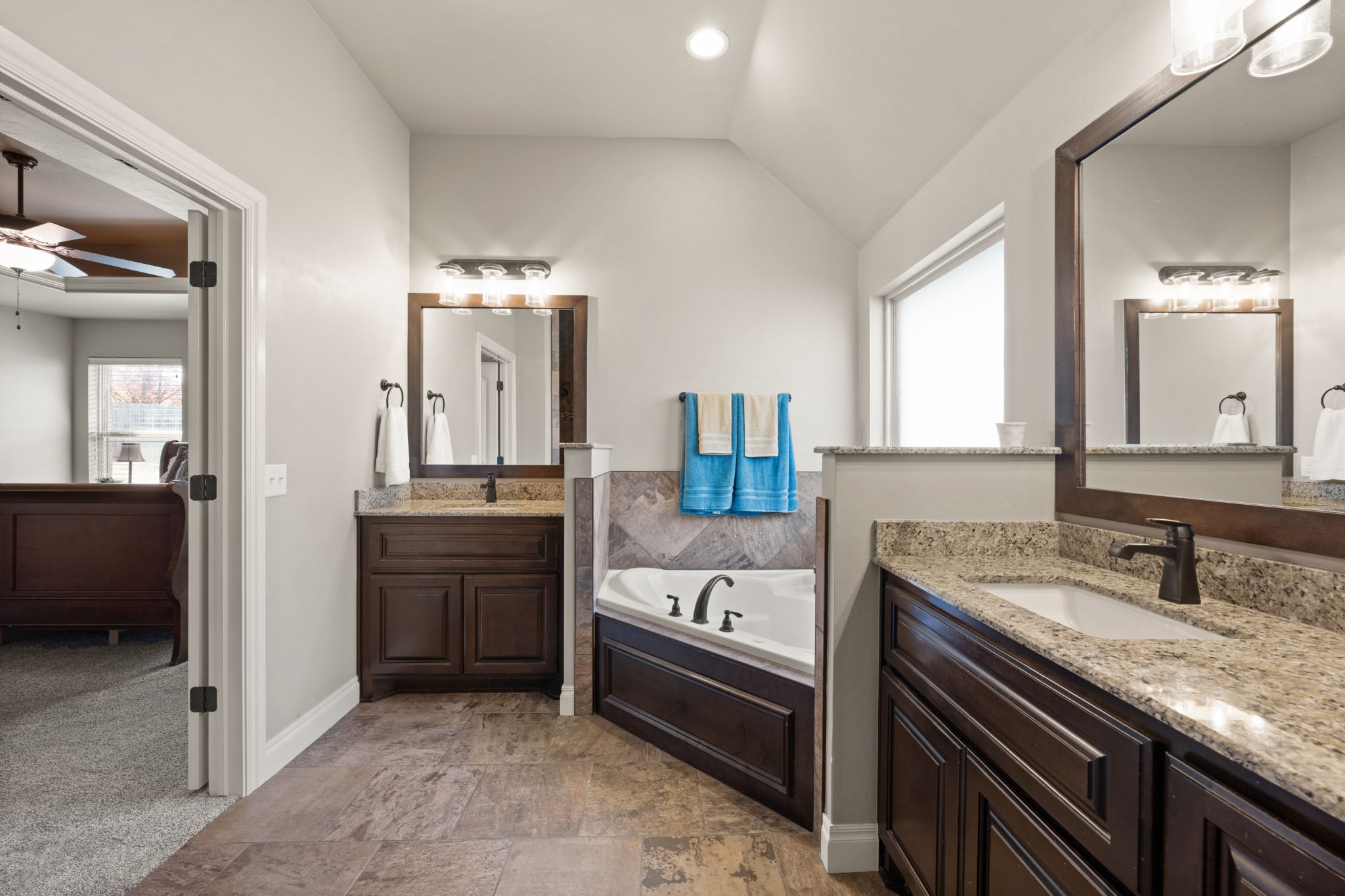 4809 Crater Lake Dr, Edmond, OK, Image 21