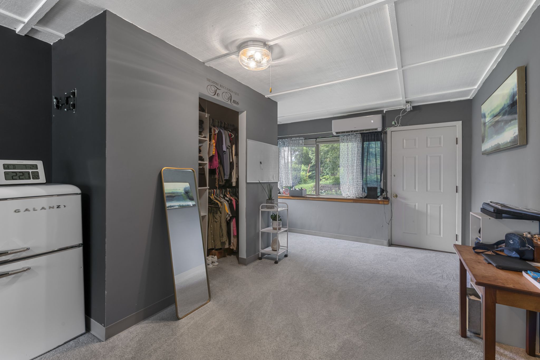 1647 Hollywood Boulevard, Iowa City, IA, Image 18