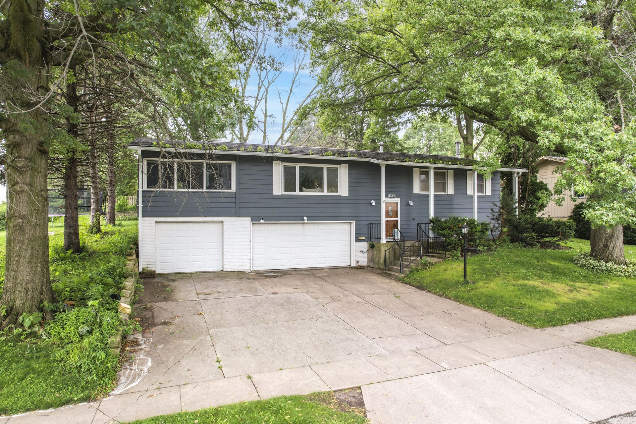 1647 Hollywood Boulevard, Iowa City, IA, Image 0