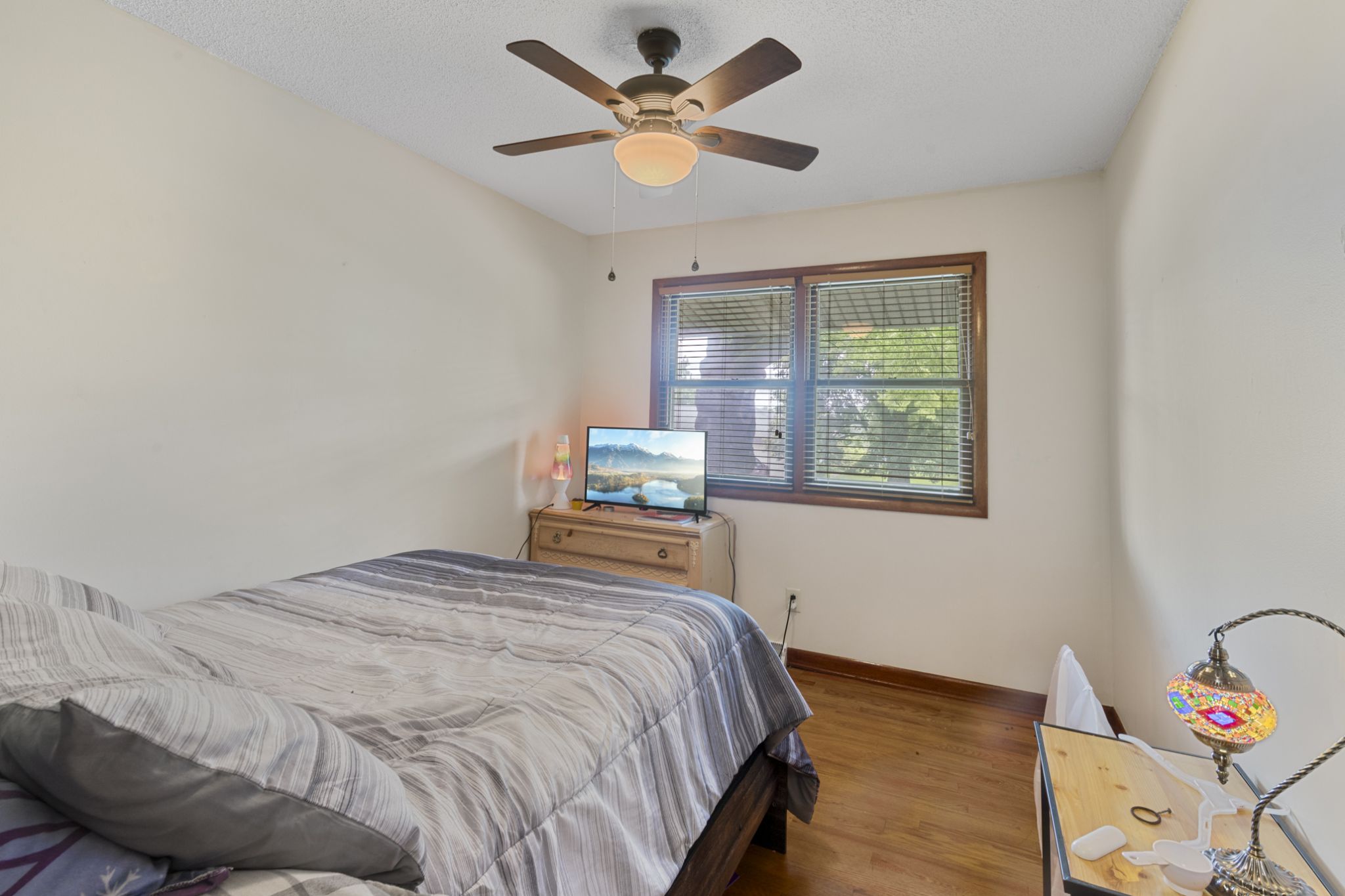 1647 Hollywood Boulevard, Iowa City, IA, Image 23