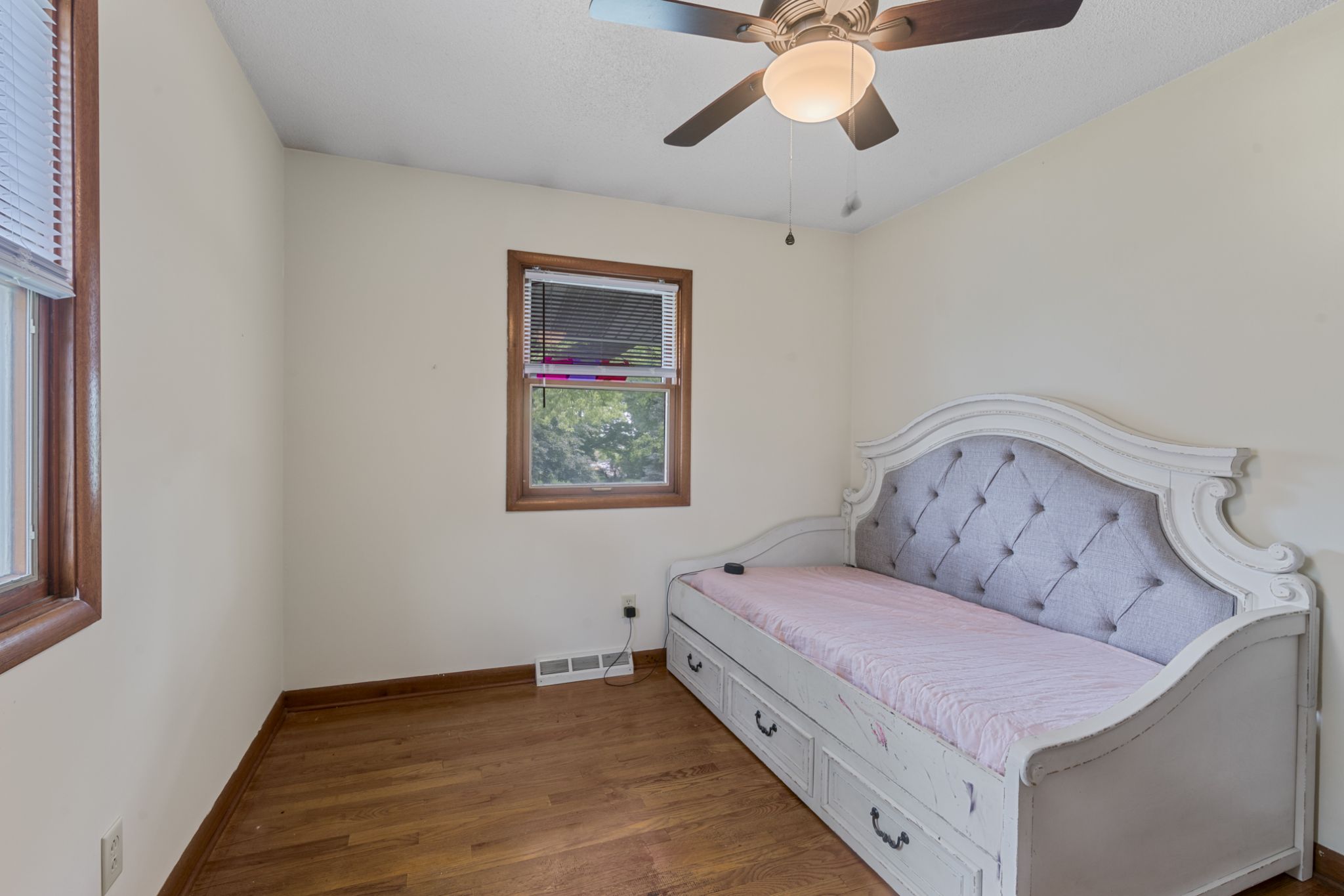 1647 Hollywood Boulevard, Iowa City, IA, Image 25
