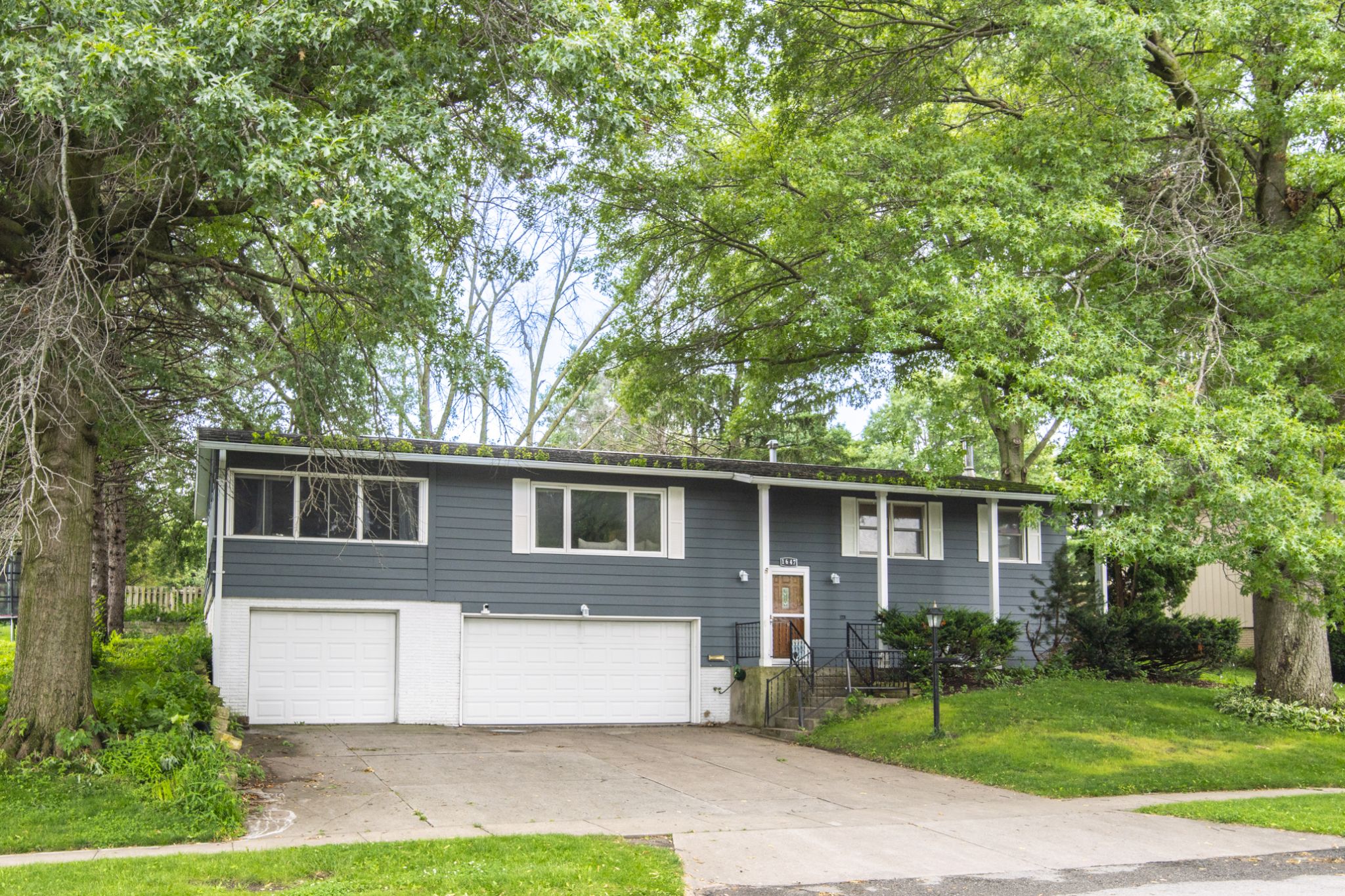 1647 Hollywood Boulevard, Iowa City, IA, Image 33