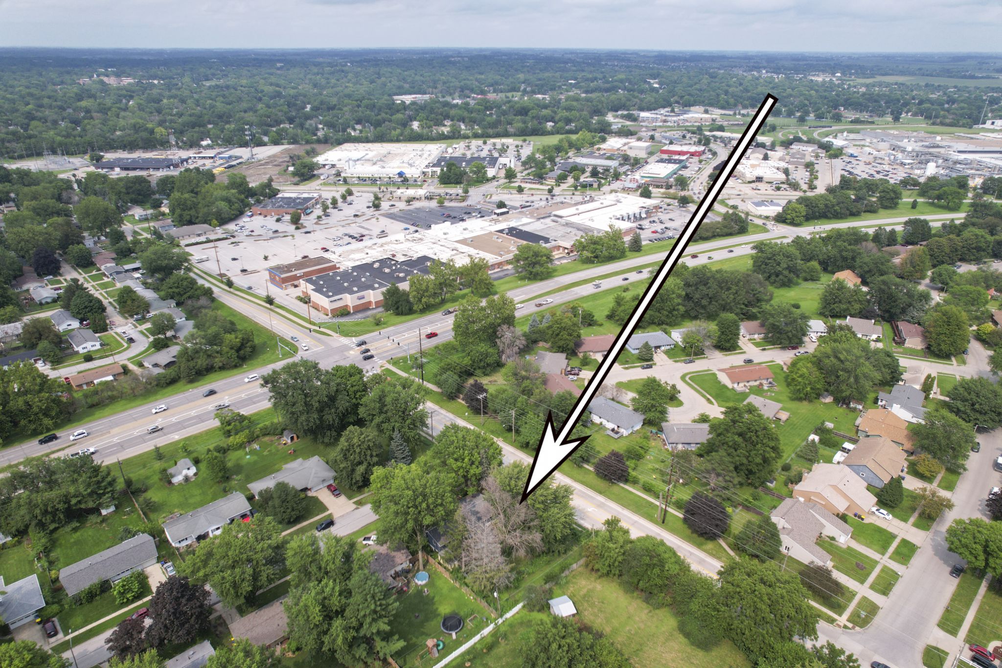 1647 Hollywood Boulevard, Iowa City, IA, Image 47