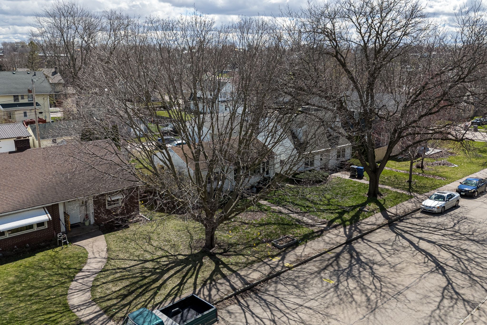 723 South 12th Street, Clinton, IA, Image 1