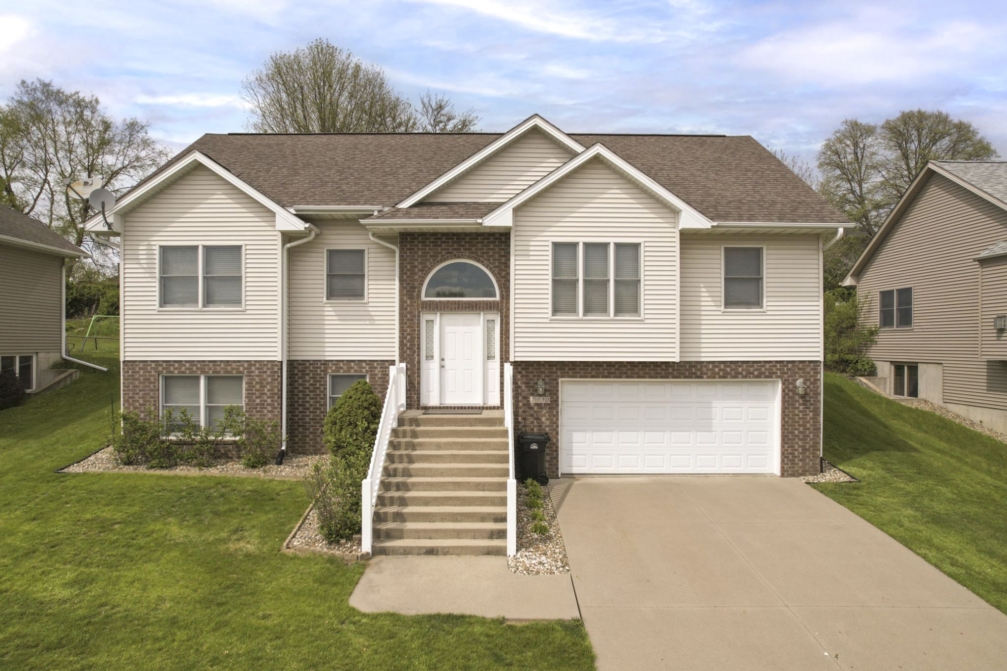 1930 Winterpark Pl, Coralville, IA, Image 0