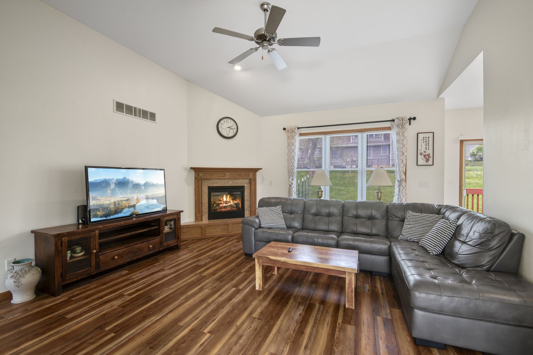 1930 Winterpark Pl, Coralville, IA, Image 1