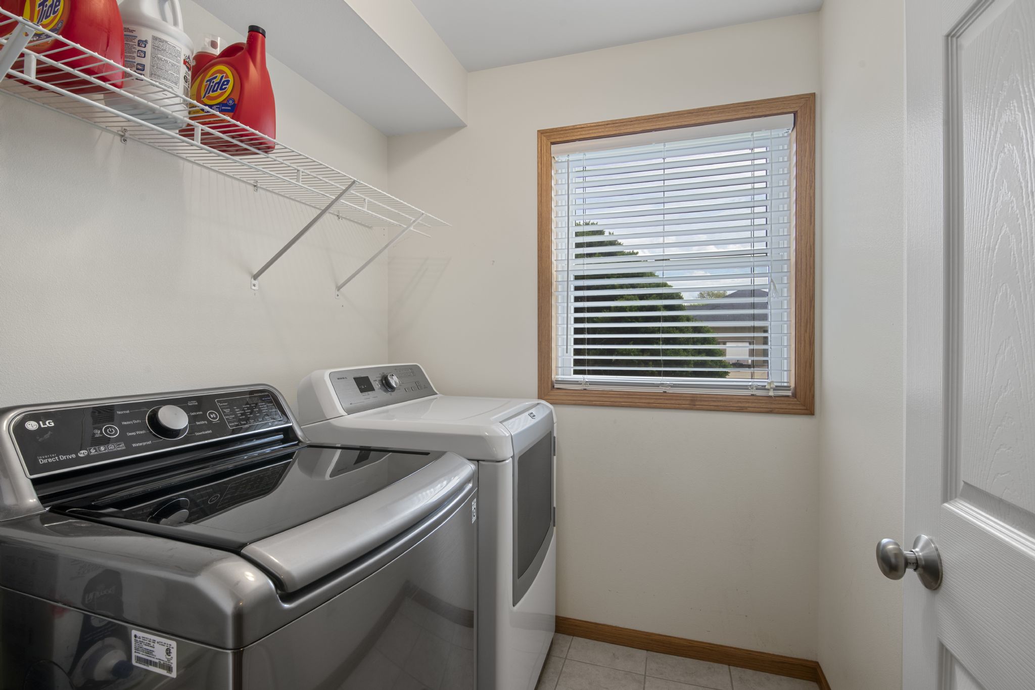 1930 Winterpark Pl, Coralville, IA, Image 32