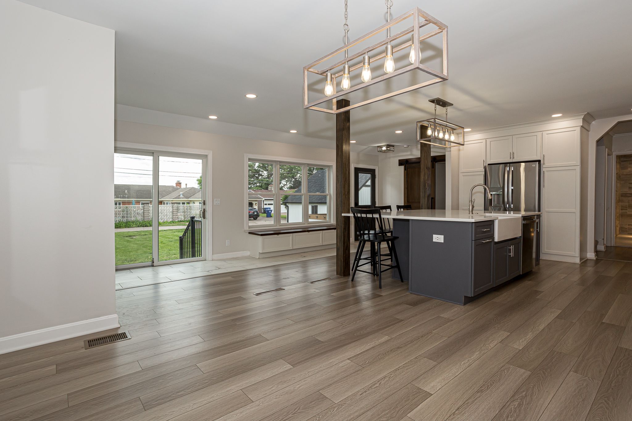 453 Grant St, Bettendorf, IA, Image 12