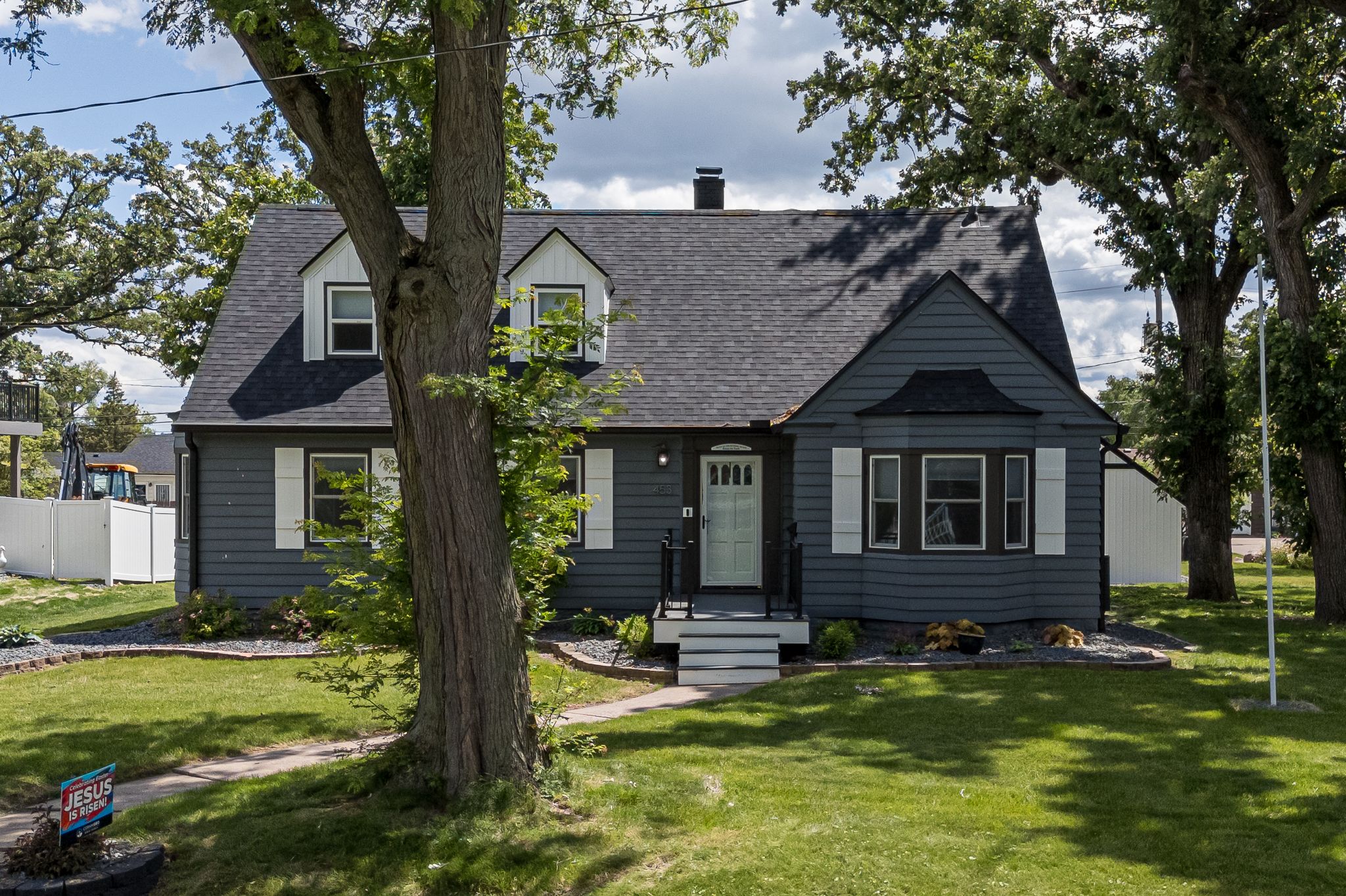 453 Grant St, Bettendorf, IA, Image 0