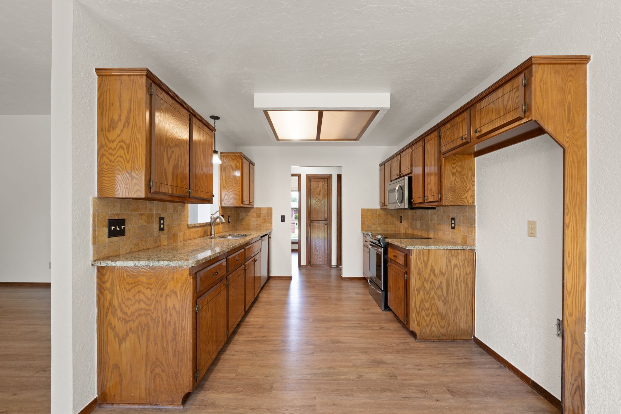 1018 NW 168th St, Edmond, OK, Image 9
