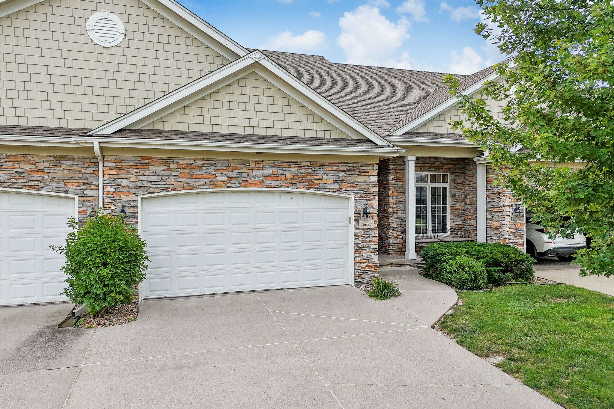 16050 Sheridan Ave, Clive, IA, Image 0