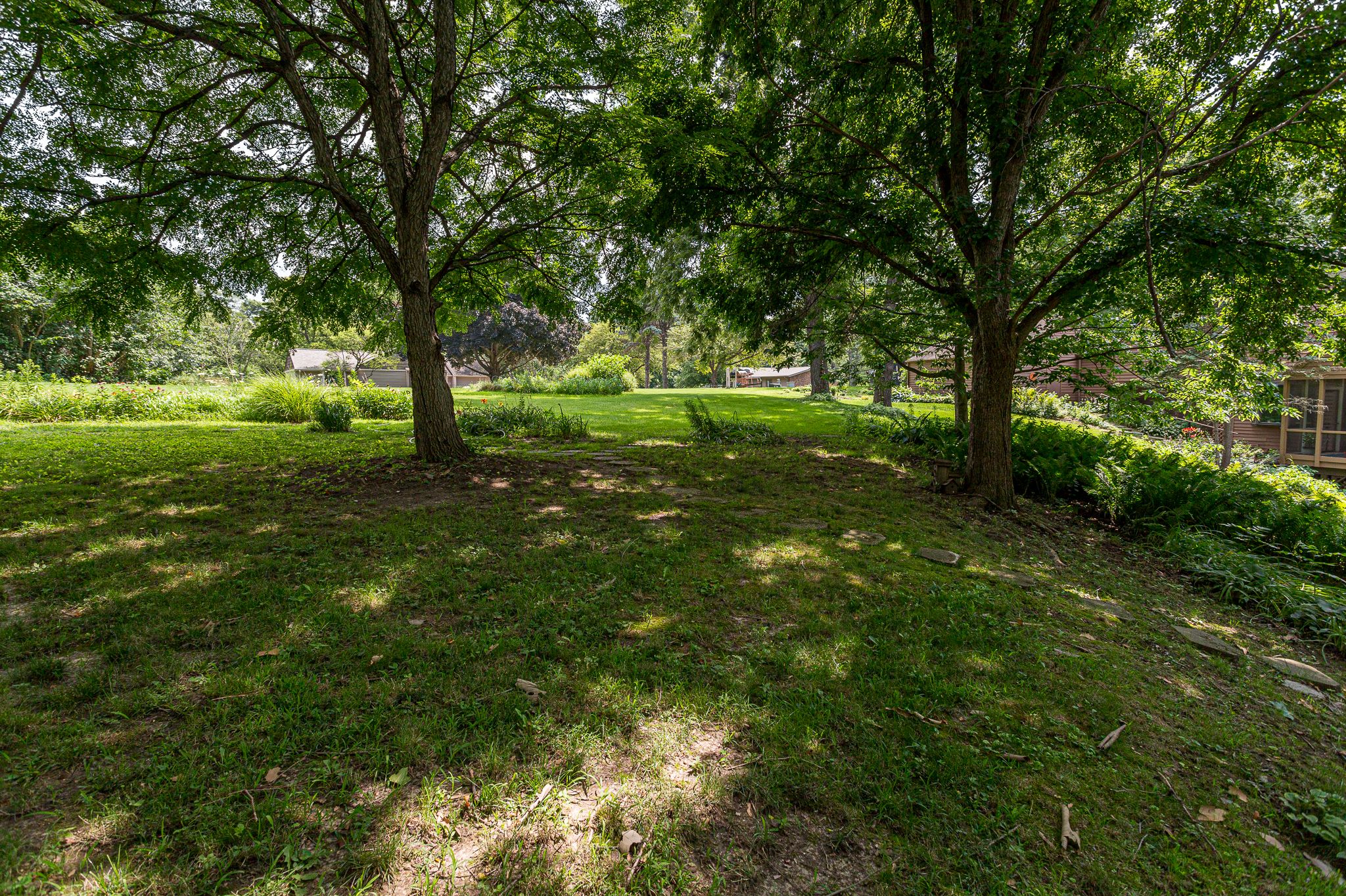 28018 230th Street, Le Claire, IA, Image 60
