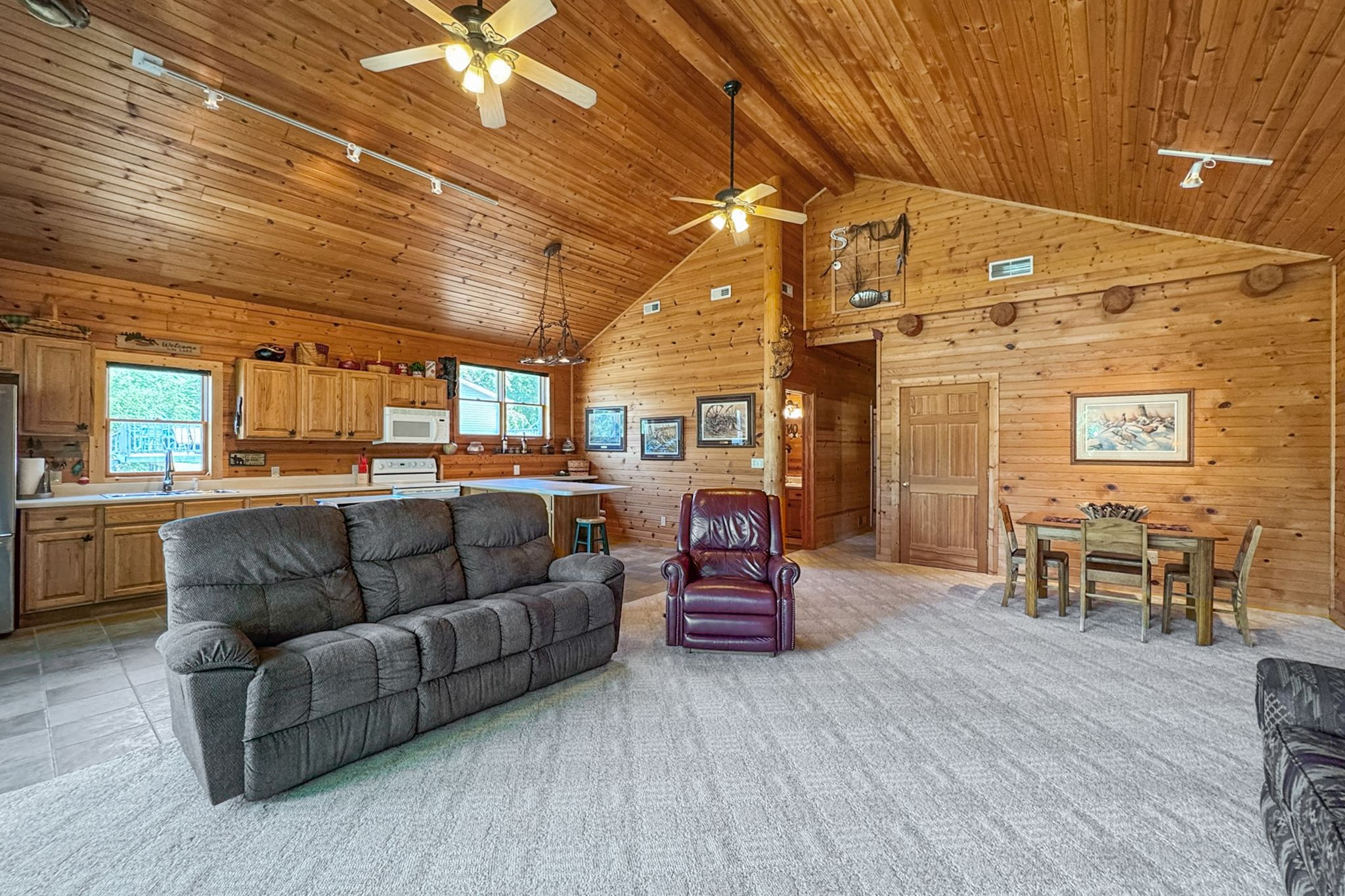 3304 Indian Point Dr, Ellston, IA, Image 3
