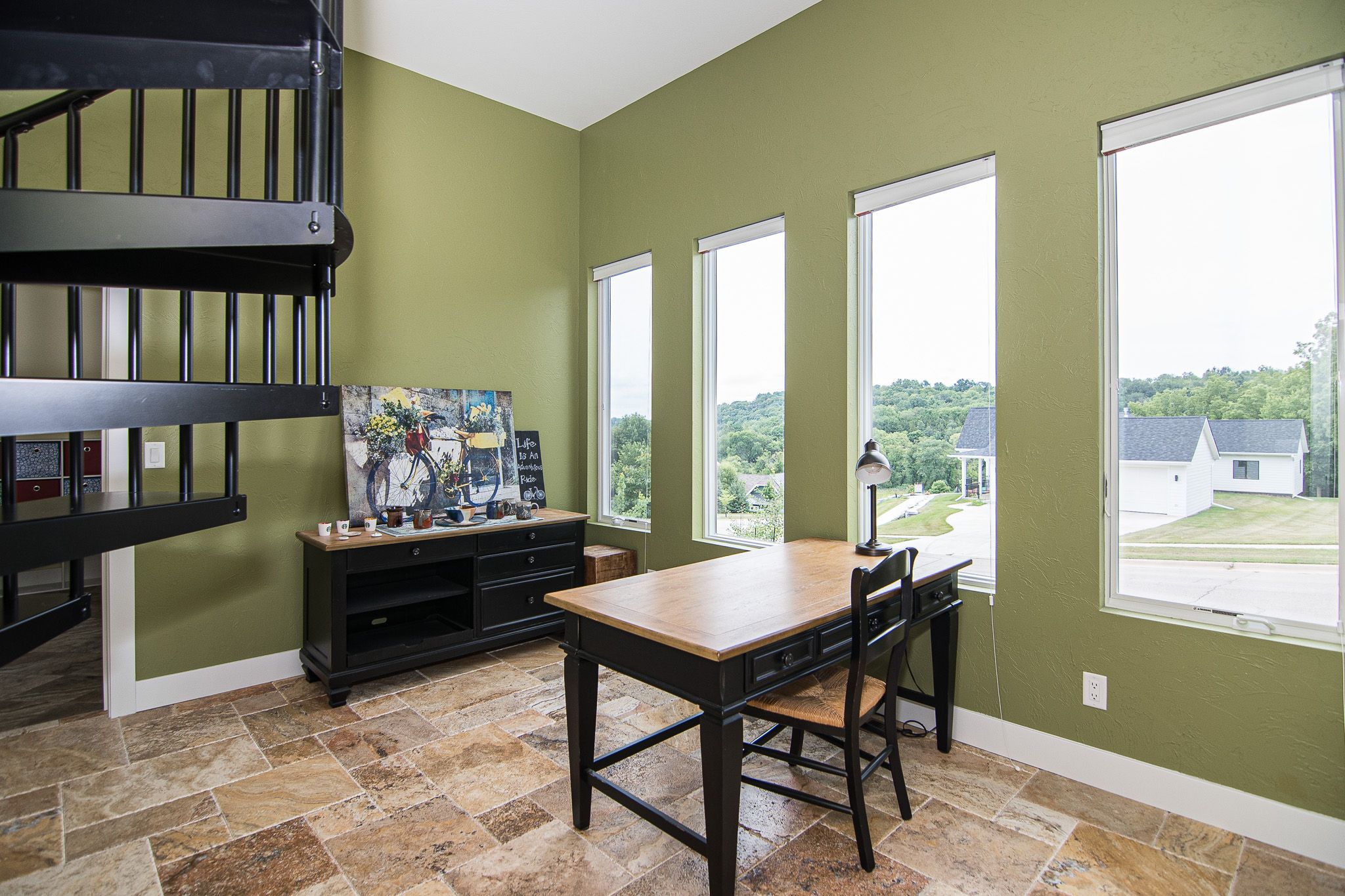 1735 Creek Wood Drive, Dubuque, IA, Image 28