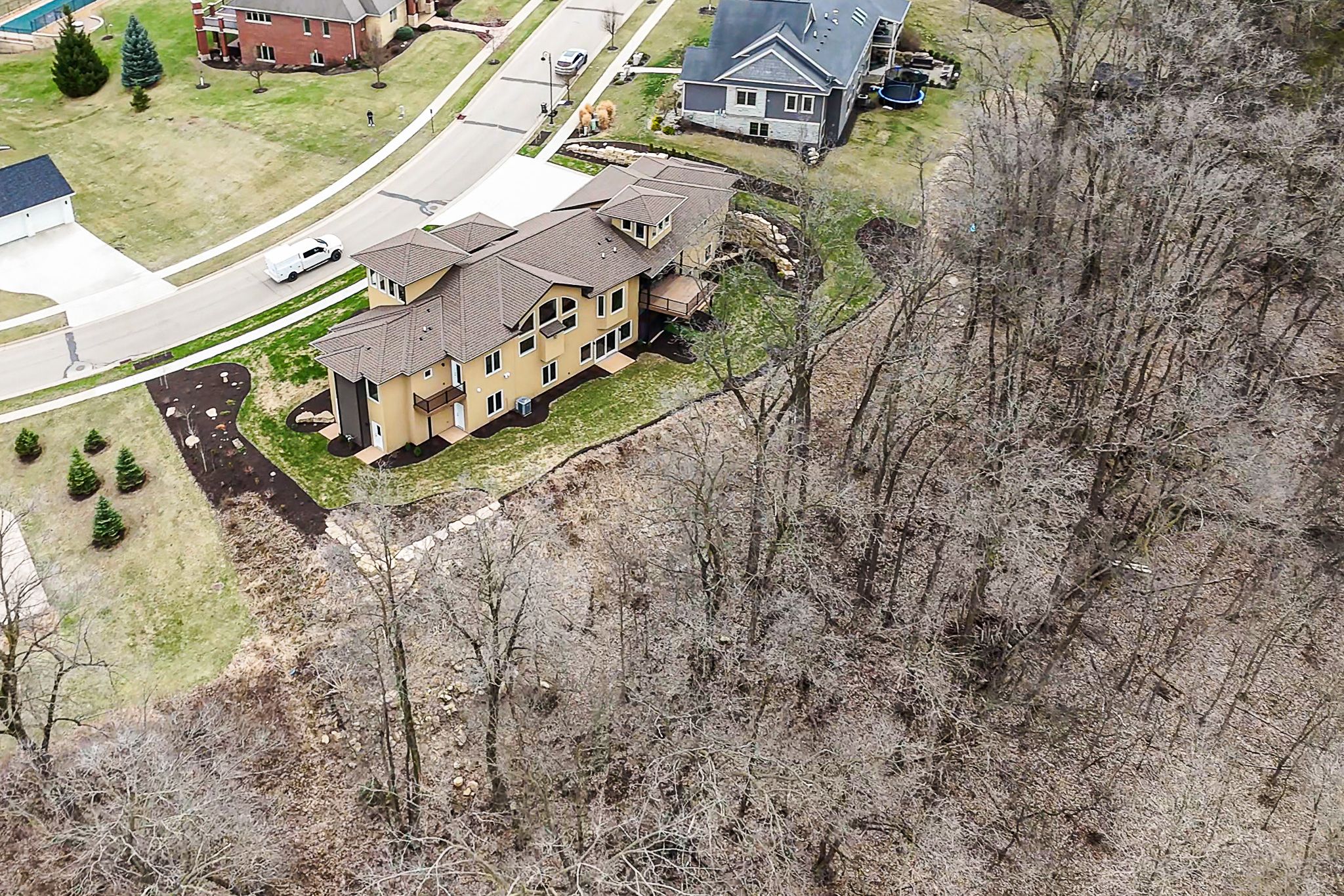 1735 Creek Wood Drive, Dubuque, IA, Image 72