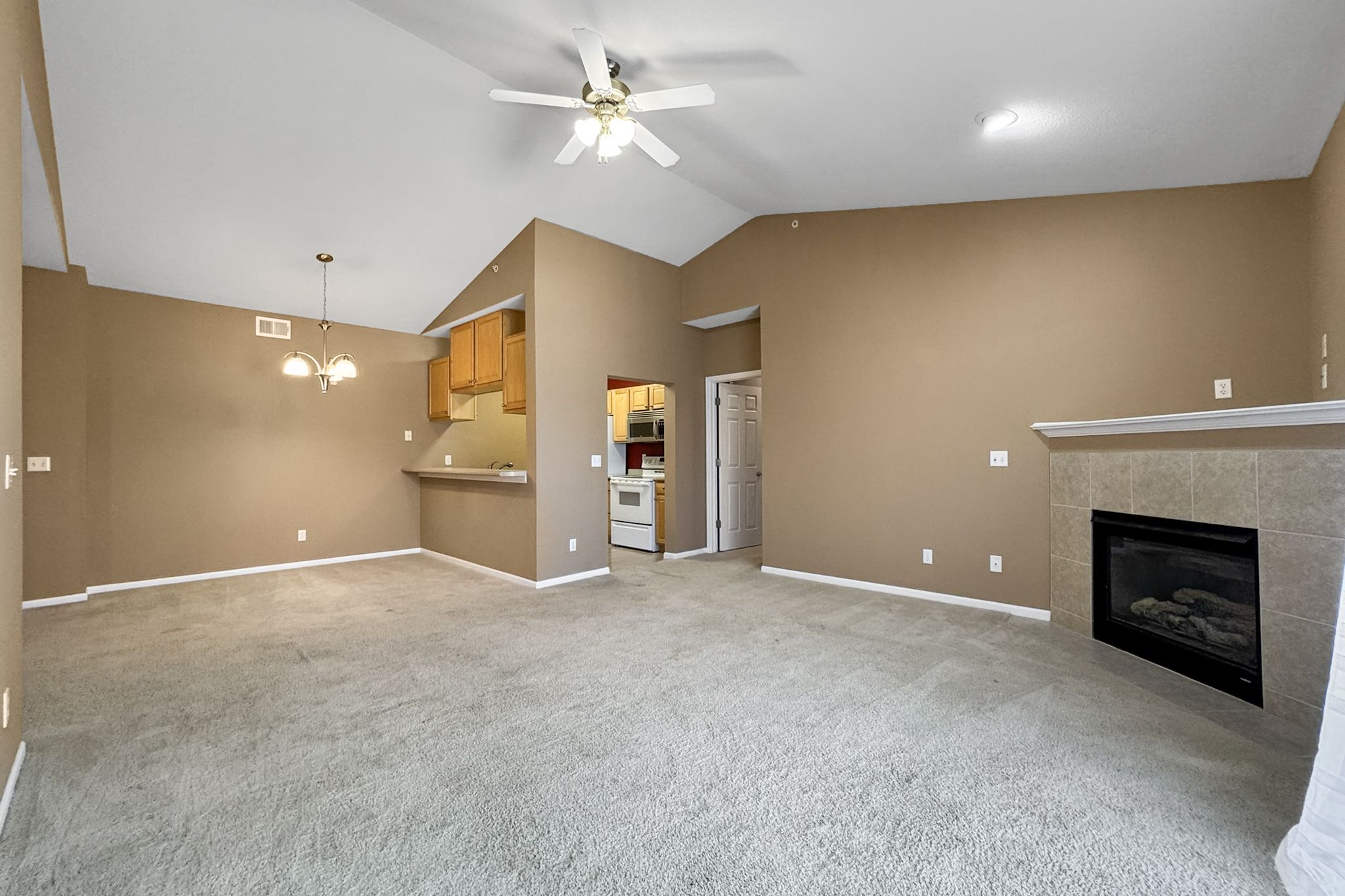 6255 Beechtree Dr, West Des Moines, IA, Image 4