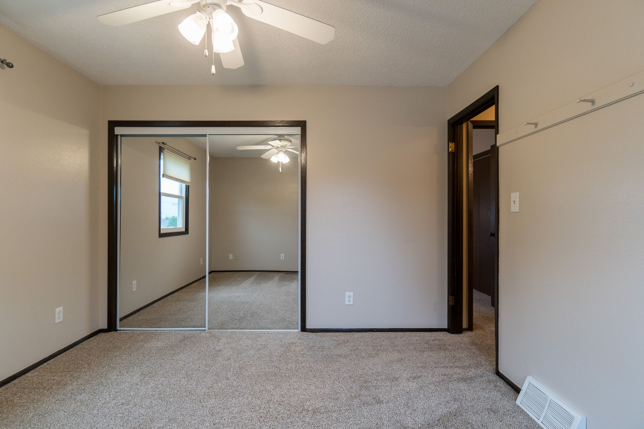 2769 29th Ave, Marion, IA, Image 13