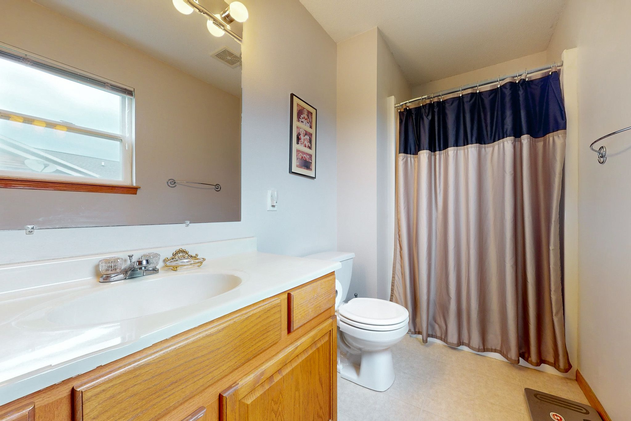 335 Highland Ave, Fairfax, IA, Image 12