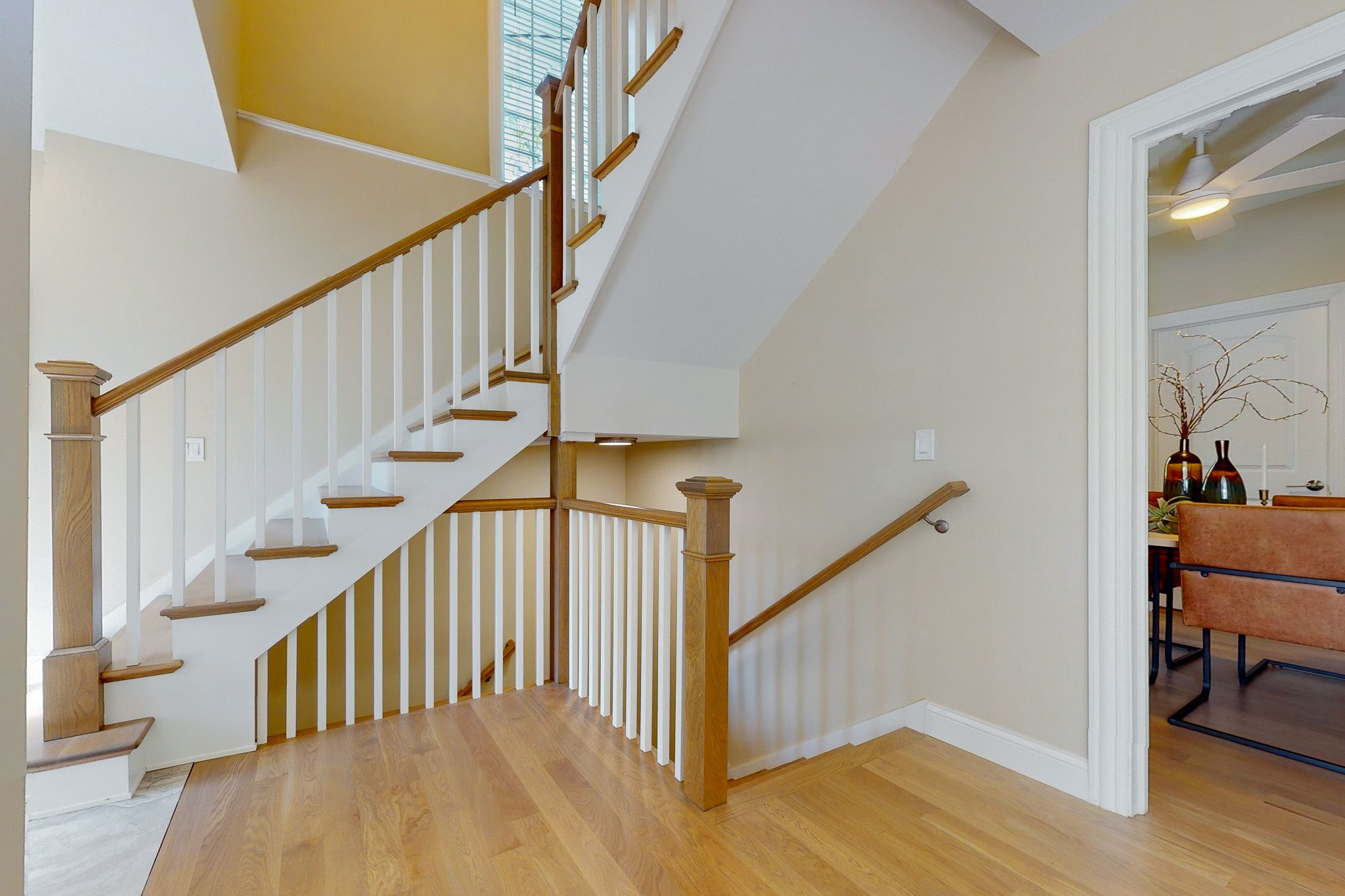 130 W Ellis Ave, Libertyville, IL, Image 2
