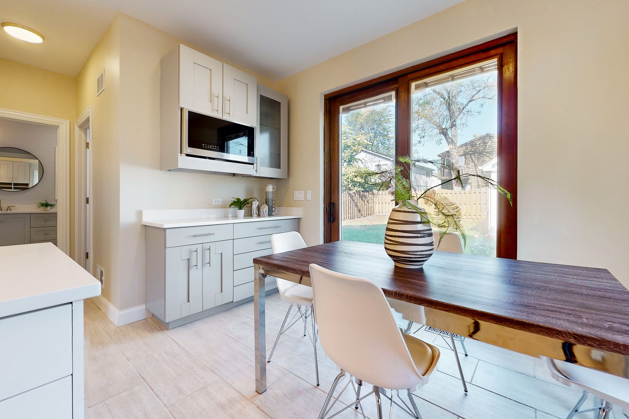 130 W Ellis Ave, Libertyville, IL, Image 7