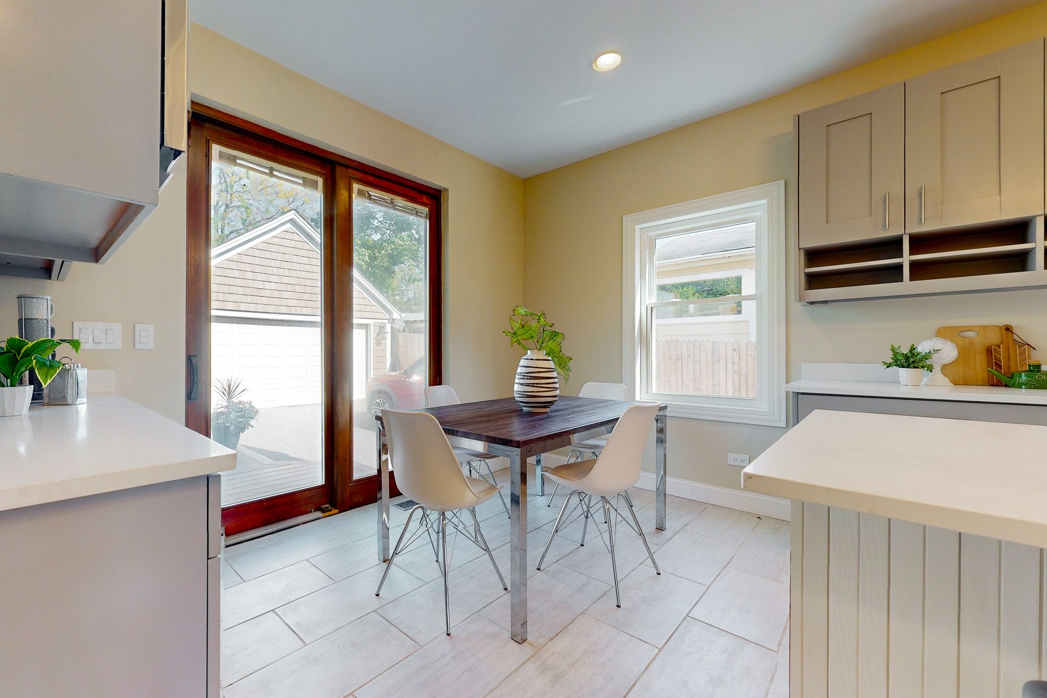 130 W Ellis Ave, Libertyville, IL, Image 8