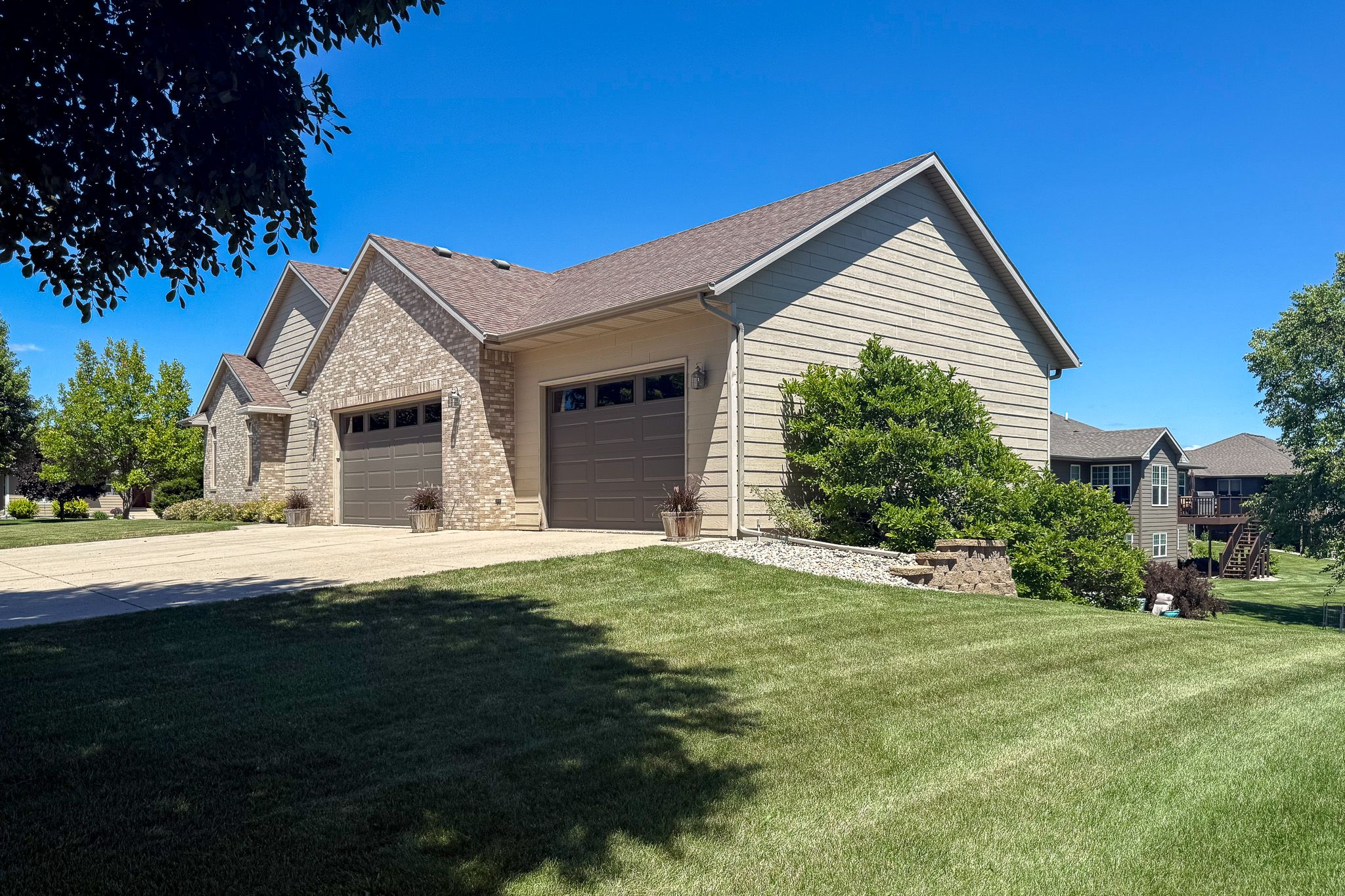 611 Summit Pass, Brookings, SD, Image 52